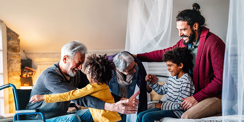 Kid's visiting grand parents