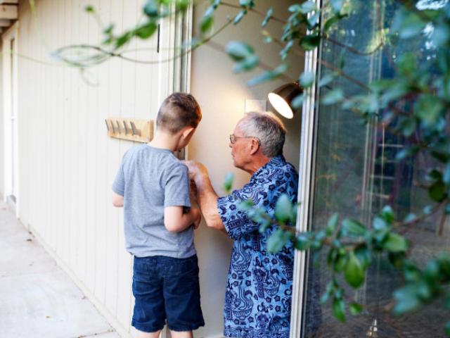 Grandfather sealing sliding door
