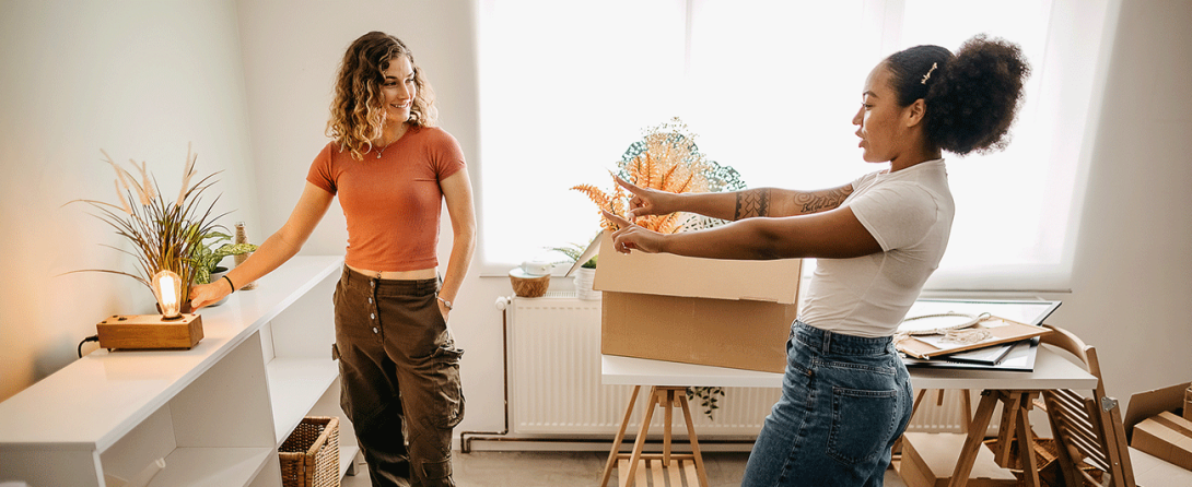New renters decorating their apartment
