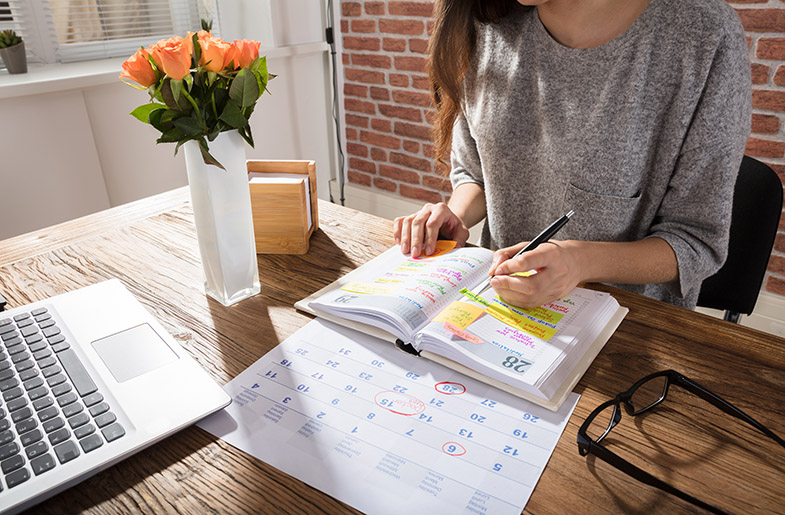 Homebuyer with calendars